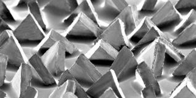 Precision-Shaped Grain
