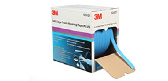 Ruban de masquage en mousse à bords souples 3M(MC) PLUS 50421.
